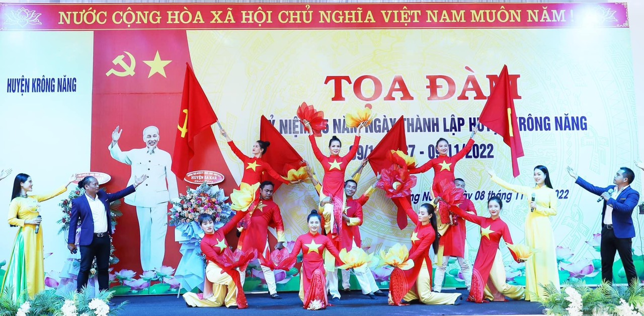 PHÓNG SỰ: CHÀO MỪNG KỶ NIỆM 35 NĂM NGÀY THÀNH LẬP HUYỆN KRÔNG NĂNG (09/11/1987 - 09/11/2022)